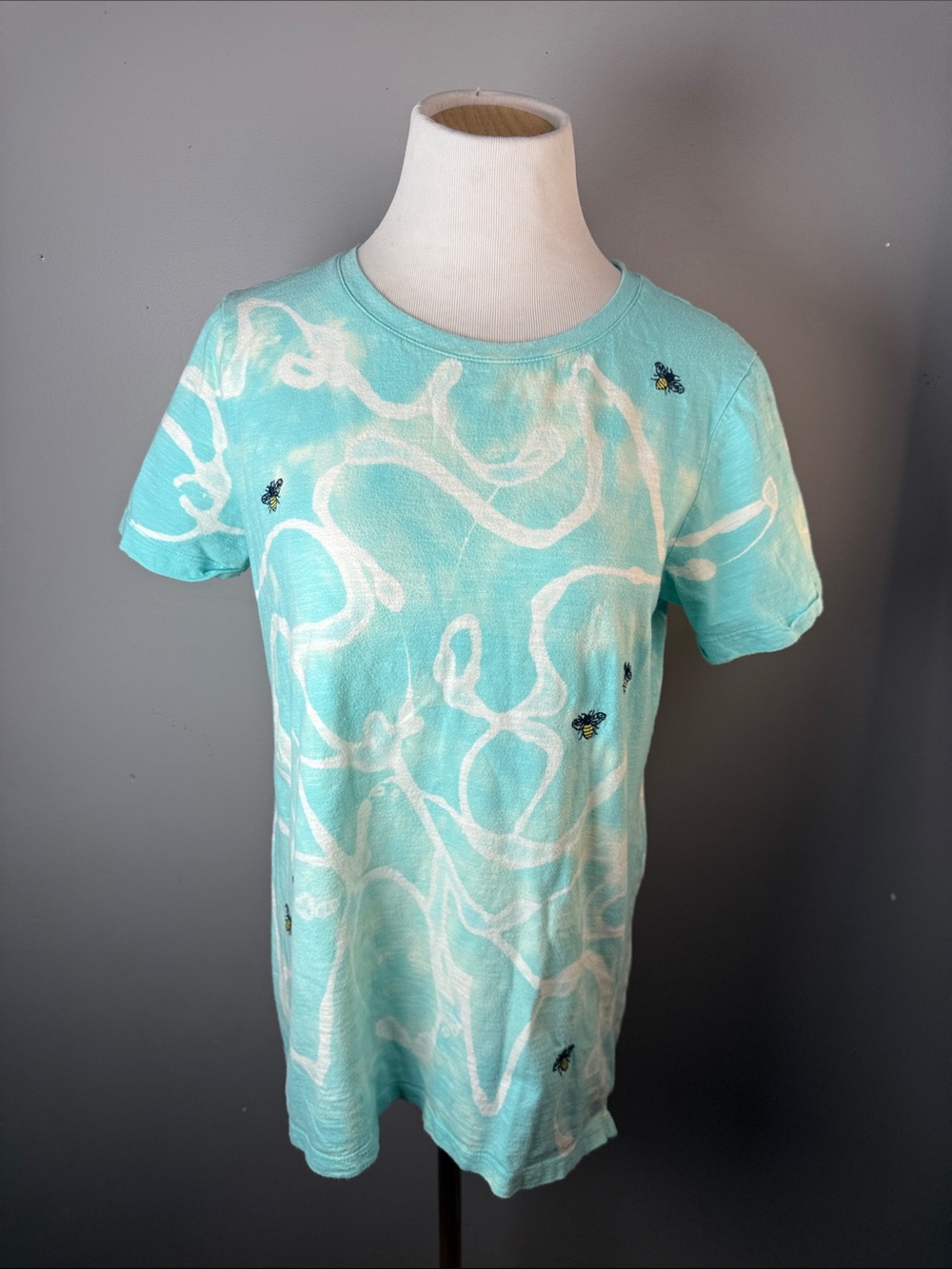 Aqua Swirl Bee Print Tee